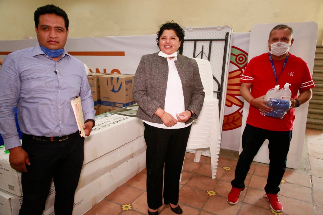 Pérez Popoca entrega apoyos al Hospital General de Cholula 