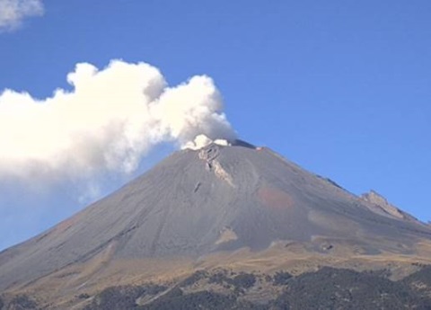 Habrá simulacros en comunidades aledañas al volcán: SGG