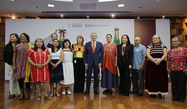 Lanzan campaña de protección consular en lenguas indígenas