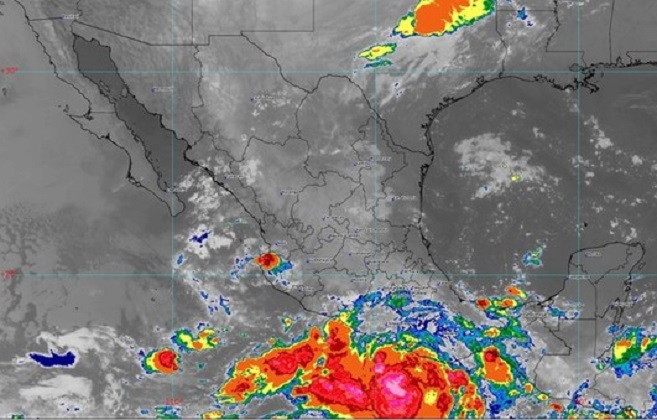 Tormenta tropical John provocará lluvias muy fuertes en Puebla