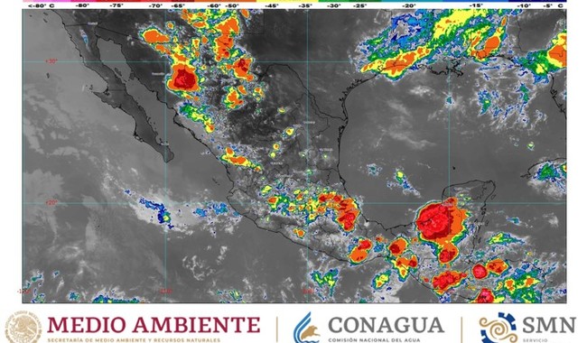 Pronostican lluvias torrenciales en Puebla para esta noche