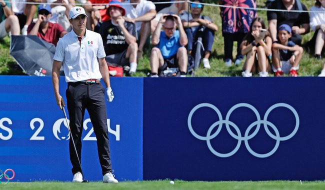 Carlos Ortiz se ubica en el lugar 23 del torneo de golf olímpico