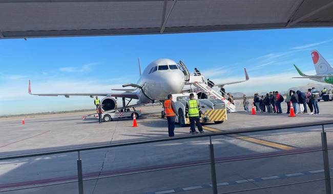 México recibió 39 millones de pasajeros en vuelos de enero a abril de 2024