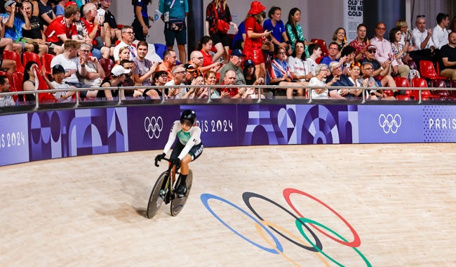 Daniela Gaxiola clasifica a cuartos de final de keirin femenil en París 2024