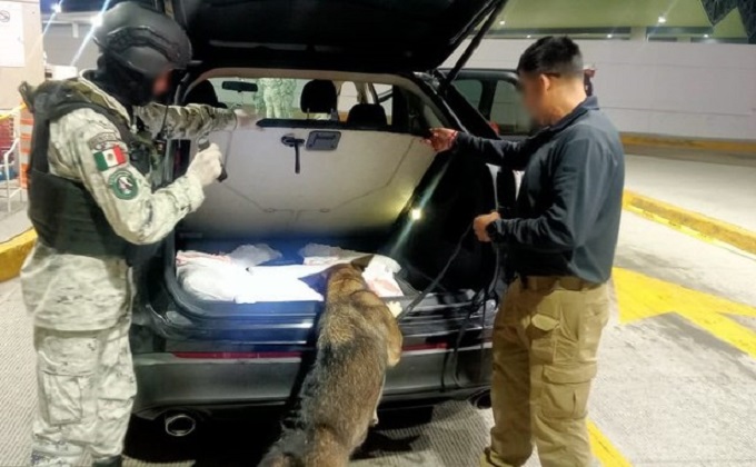 Mujer cae en la aduana de Tijuana con 47 kilos de droga cristal