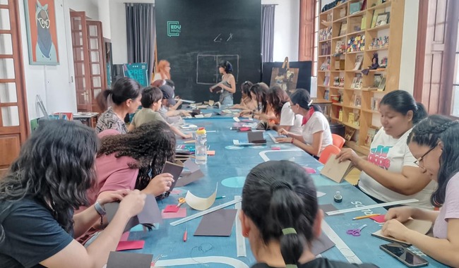 Inbal celebra el Día Mundial del Arte con cine, talleres y cuentacuentos