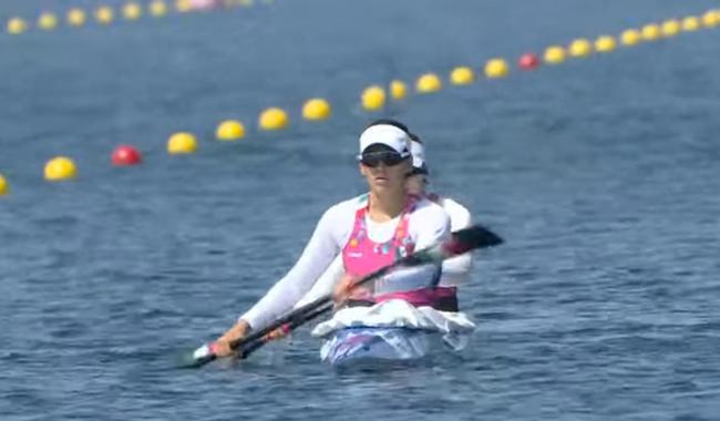 Karina Alanís y Beatriz Briones van a semifinales en el canotaje de París 2024