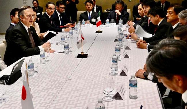 Ebrard pacta con empresarios japoneses impulsar mayores inversiones en México