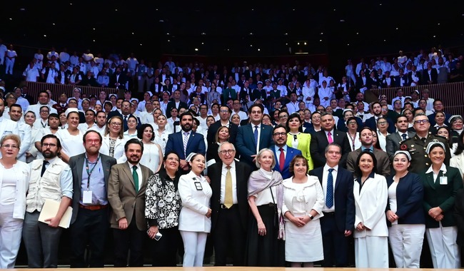 Enfermería: Pilar del Sistema Nacional de Salud del Gobierno de México