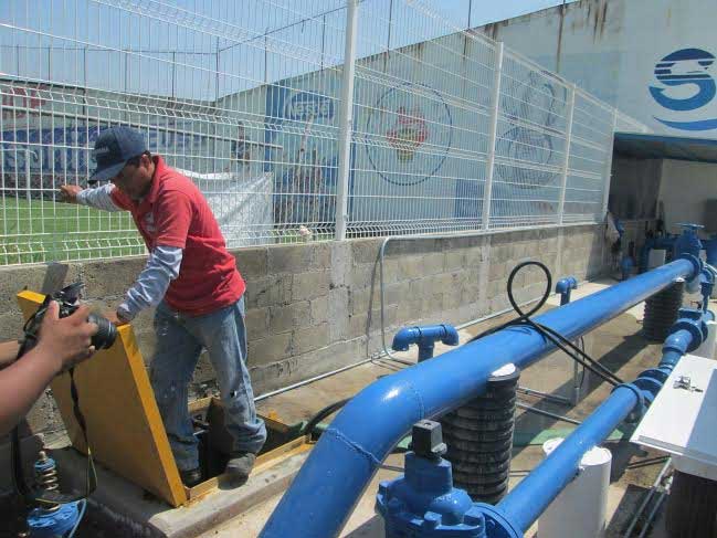 Reducen suministro de agua a colonias de la capital poblana por falla de energía
