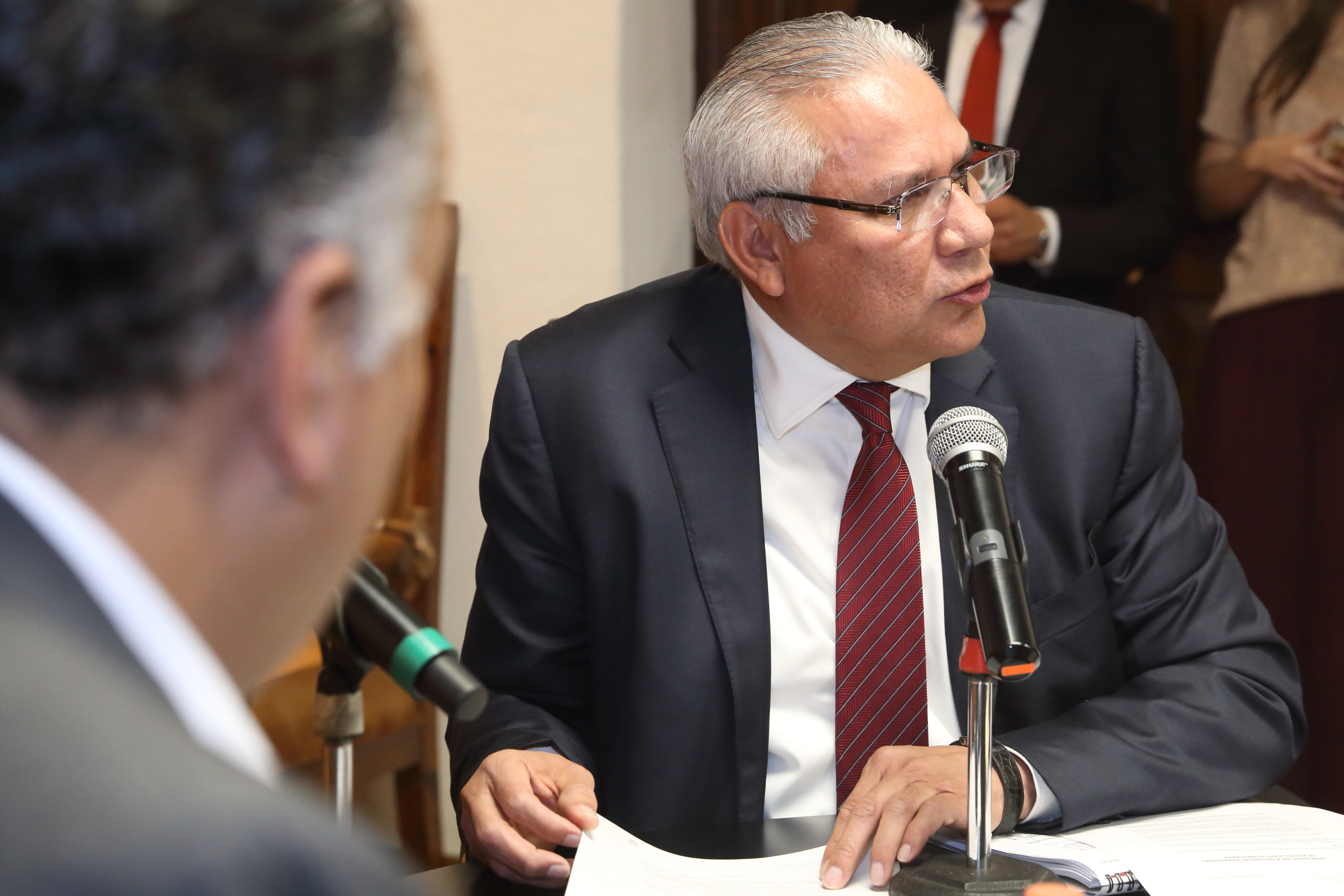 Trabaja gobierno en desmantelar grupos delictivos, afirma Barbosa