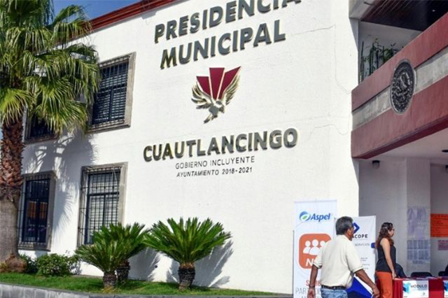 En Cuautlancingo, exfuncionarios se adelantaron aguinaldos