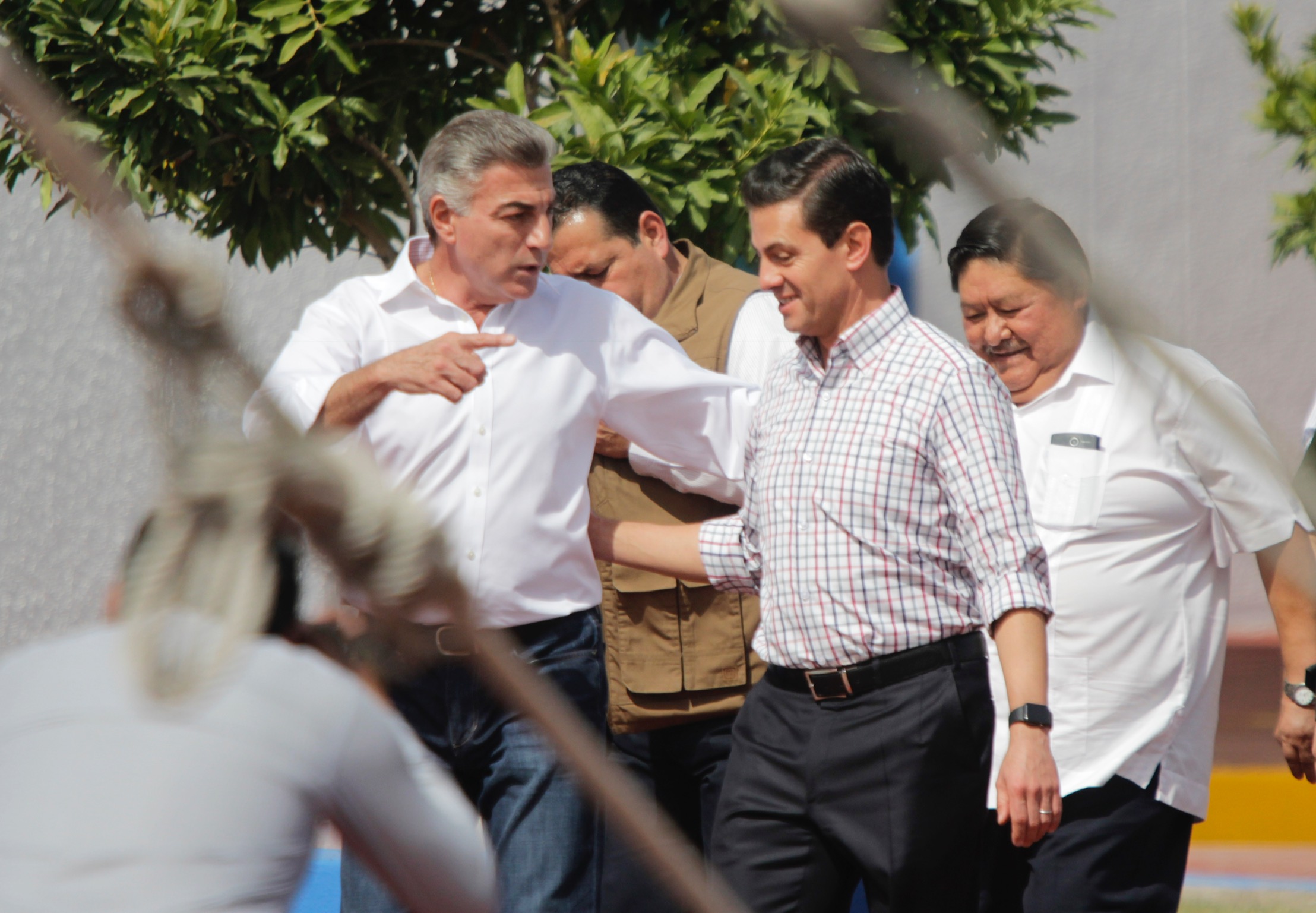Peña Nieto entrega hospital de Izúcar afectado por sismo del 19S