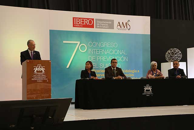 Realiza UIA Puebla, Congreso para atender y prevenir el suicidio