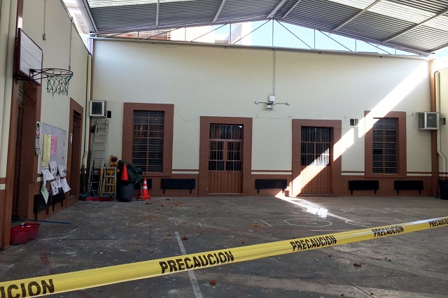 Obras de hotel dañan escuela primaria en San Pedro Cholula