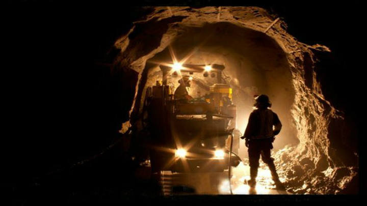 México busca cobrar 500 mdd de impuestos a minera canadiense