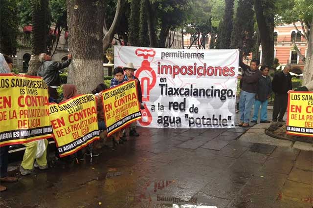 Preparan amparos contra la privatización del agua en San Andrés Cholula