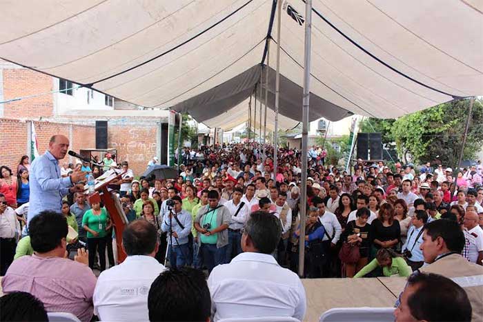 Entrega Sedesol apoyos para habitantes de Huejotzingo