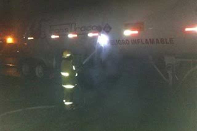Reabren autopista México-Tuxpan tras fuga de gas LP en pipa de Trans Draco