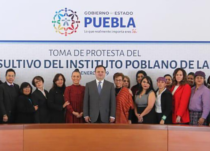 Toman protesta a integrantes del consejo consultivo del IPM