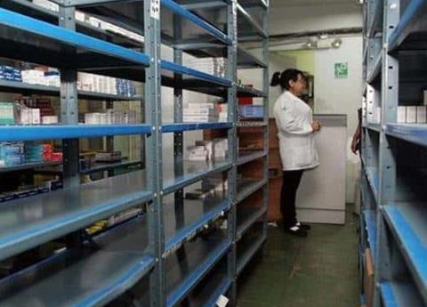 Desabasto de medicinas afecta a 15 mil pacientes en Tehuacán