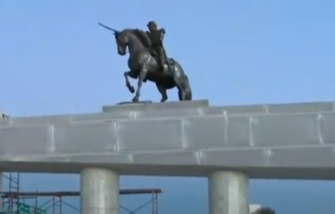 Colocan monumento de Zaragoza en Atlixcáyotl para inaugurar distribuidores