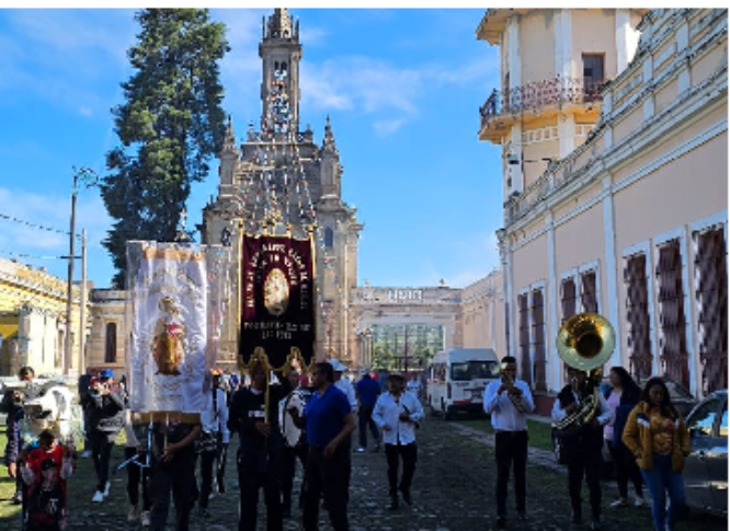 Vecinos de la antigua Villa del Carmen en Texmelucan se niegan a perder sus tradiciones