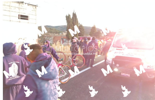 Camión atropella a peregrinos en la autopista Tlaxcala-Texmelucan