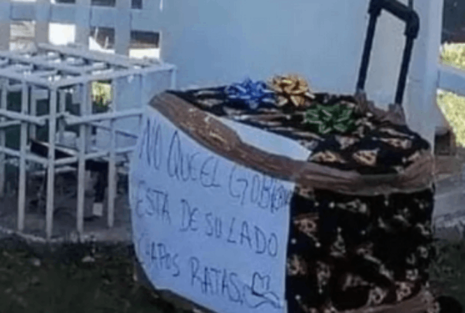 Dejan en Culiacán cabeza de primo de Los Chapitos en hielera con narcomensaje