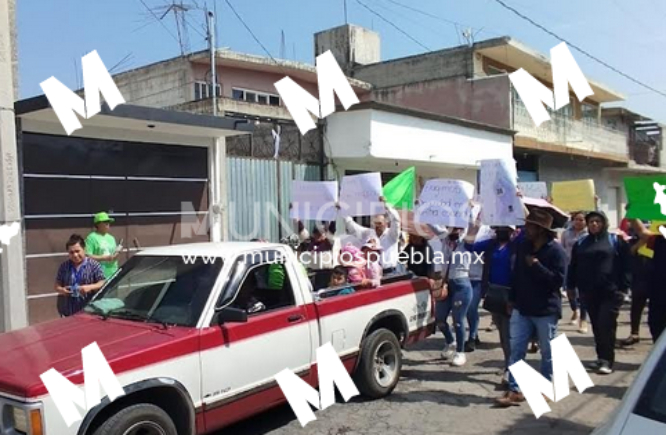 Robo en preescolar Bicentenario desata protestas en Panotla