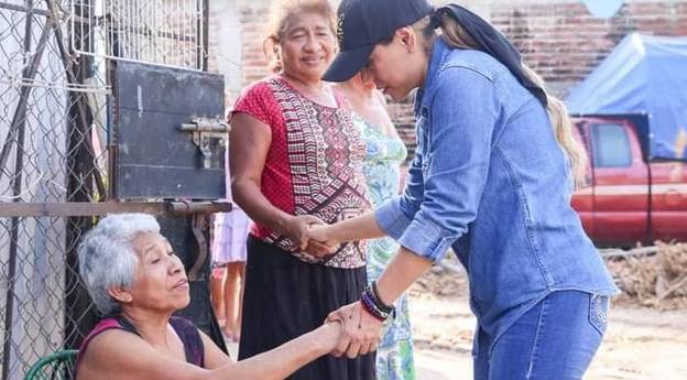 El pasado persigue a Evelyn Salgado
