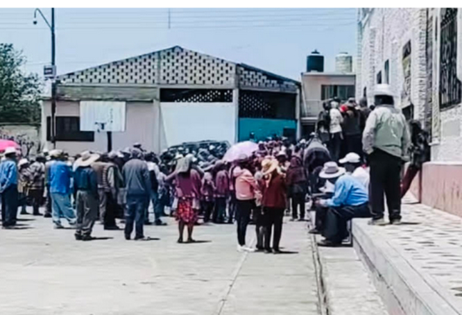 En Atlixco cierran oficinas de la junta auxiliar de San Pedro Benito Juárez