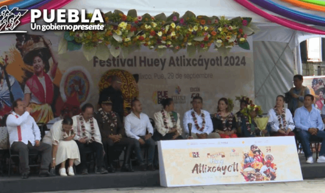 EN VIVO Céspedes preside el Festival Huey Atlixcáyotl