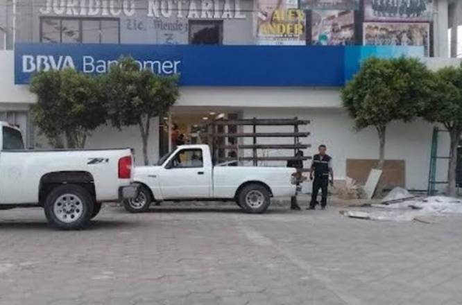 Roban 365 mil pesos a abuelito tras retirarlos de un BBVA en Huejotzingo