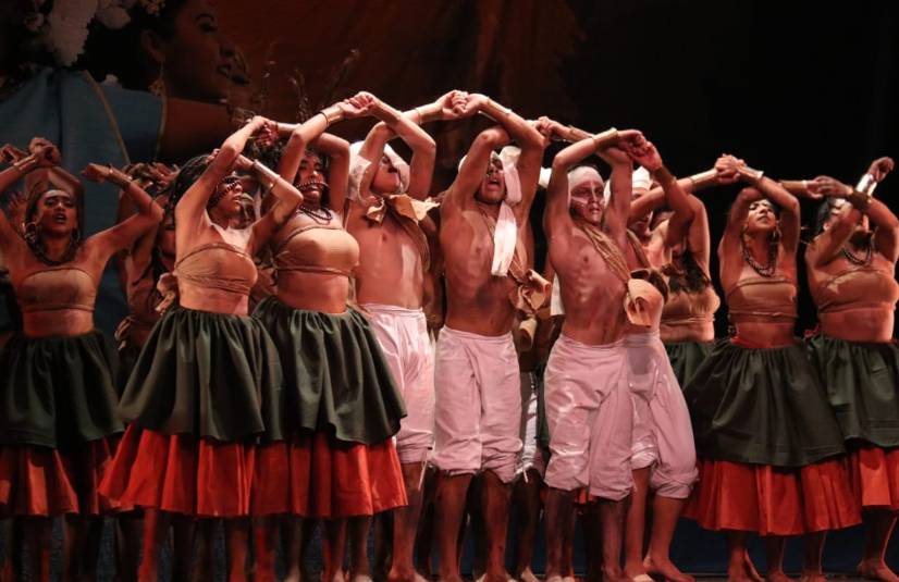 Reconocen labor artística de bailarines antorchistas poblanos