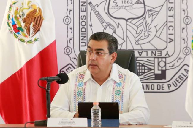 Valora Céspedes implementación de Autotrén en Puebla capital