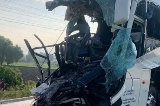 Accidente en Acatzingo deja 16 lesionados y cierre de la Puebla-Orizaba