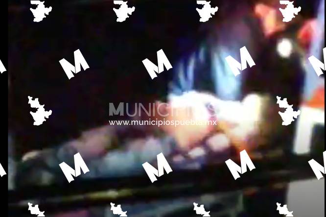 VIDEO En Texmelucan balean a hombre con arma de grueso calibre y sobrevive