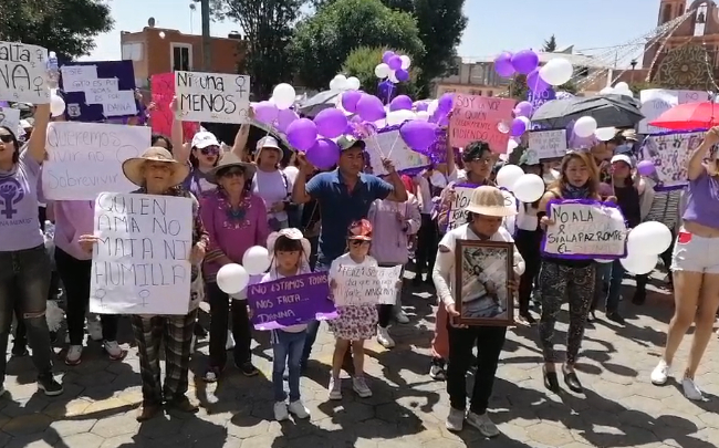Vuelven a marchar en protesta por el feminicidio de Danna Michelle