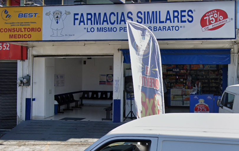 Mujer sufre un aborto espontáneo en farmacia Simi en la Aquiles Serdán