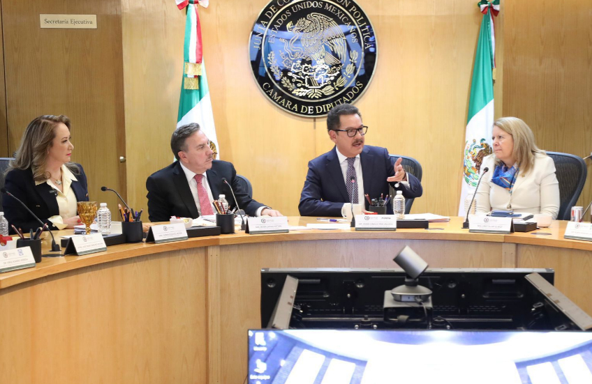 Se debe ampliar parlamento abierto para configurar reforma al Poder Judicial: Mier