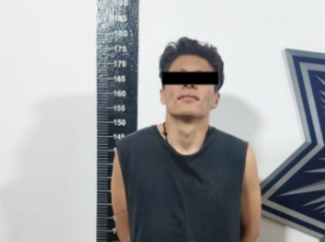 Detienen a asaltante de tienda de tenis en el Centro Histórico de Puebla