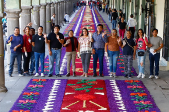 Participa Tonantzin Fernández en elaboración de monumental alfombra