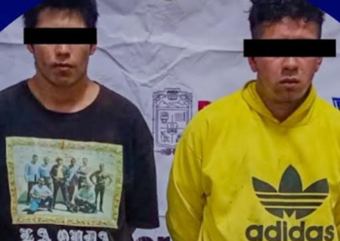 Dos masculinos son detenidos en Izúcar por llevar cristal y marihuana