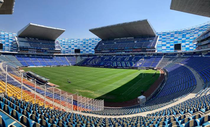FIFA evalúa campo del Estadio Cuauhtémoc para entramientos del Mundial 2026