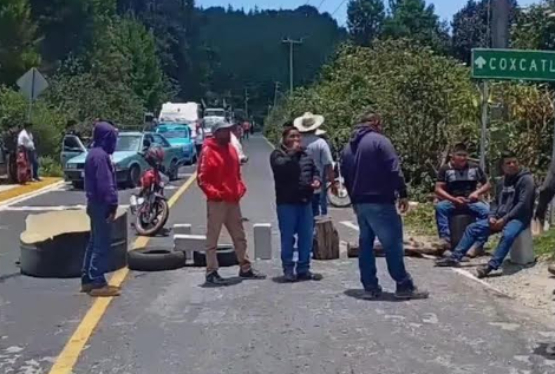 Logran acuerdos y liberan carretera Coxcatlán-San Sebastián Tlacotepec