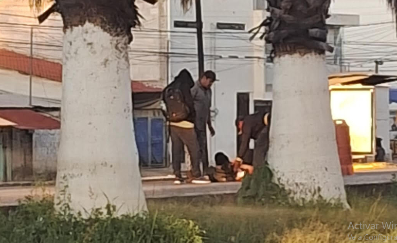 Unidad de transporte público atropella a mujer en la federal Puebla-Tehuacán 