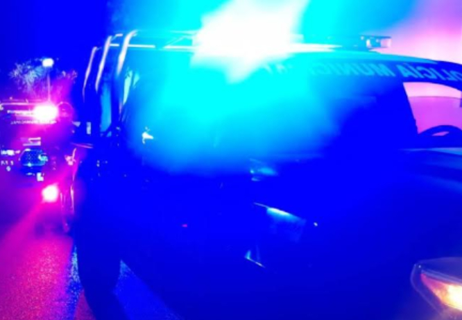Balean camioneta del esposo de la titular del IPPI en la Cuacnopalan-Oaxaca 