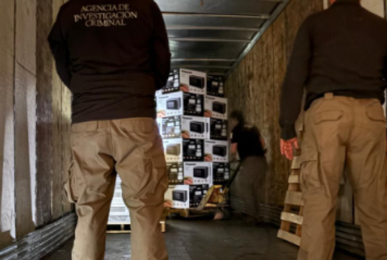 FGR realiza cateo por robo de autotransporte con electrodomésticos en Tlaxcala
