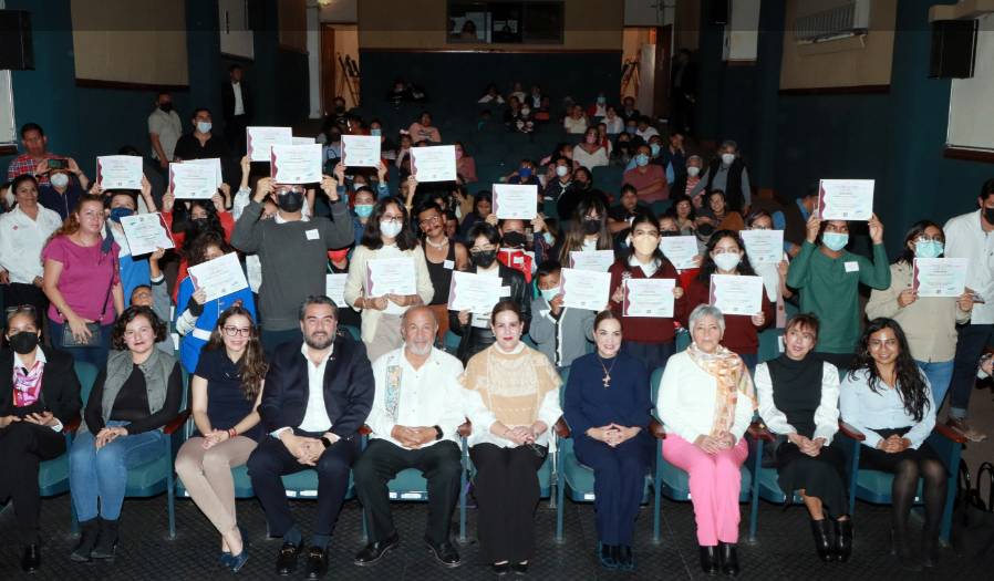 Premia SEGOB a ganadores de Concurso Nacional de Dibujo y Pintura Infantil y Juvenil
